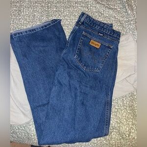 Women’s Wrangler Jeans